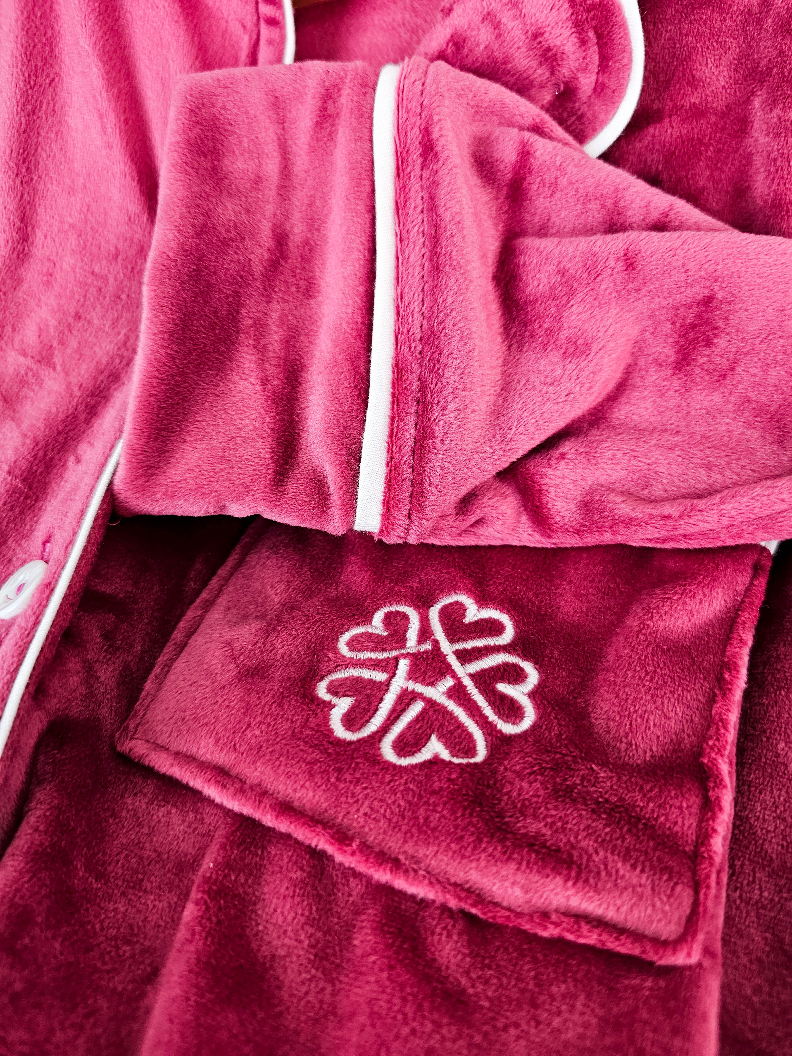 قميص نوم نسائي شتوي كلاسيكي